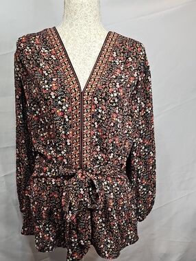 Max Studio Black Floral V-Neck Peplum Blouse